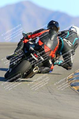 media/Jan-09-2022-SoCal Trackdays (Sun) [[2b1fec8404]]/Turn 12 Backside (130pm)/